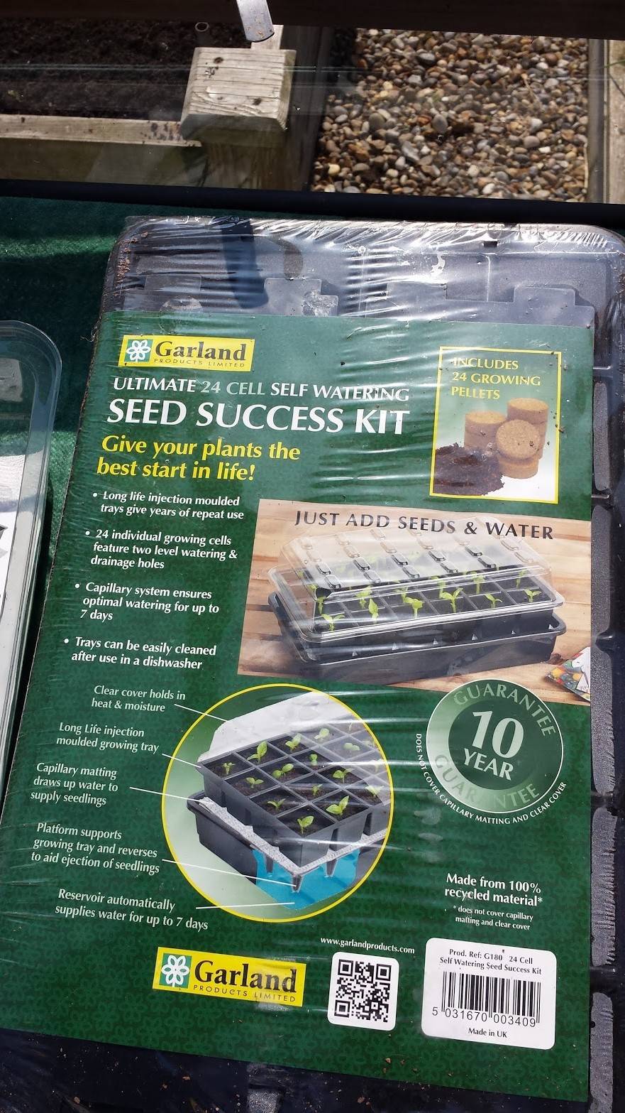 Self Watering Propagator 1